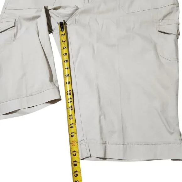 Gloria Vanderbilt Capri Shorts Size 24W Cream Color With Pockets - Picture 4 of 12